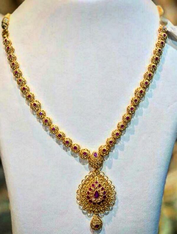 Gold Chain 1